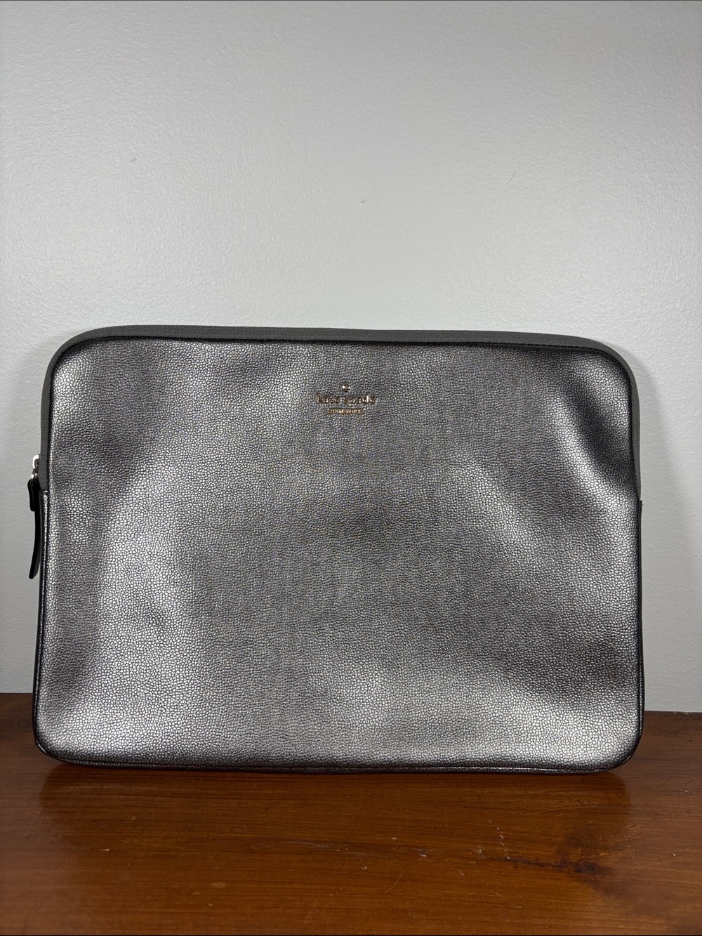 Kate Spade New York Metallic Silver Pebbled Leather Laptop Sleeve Bag